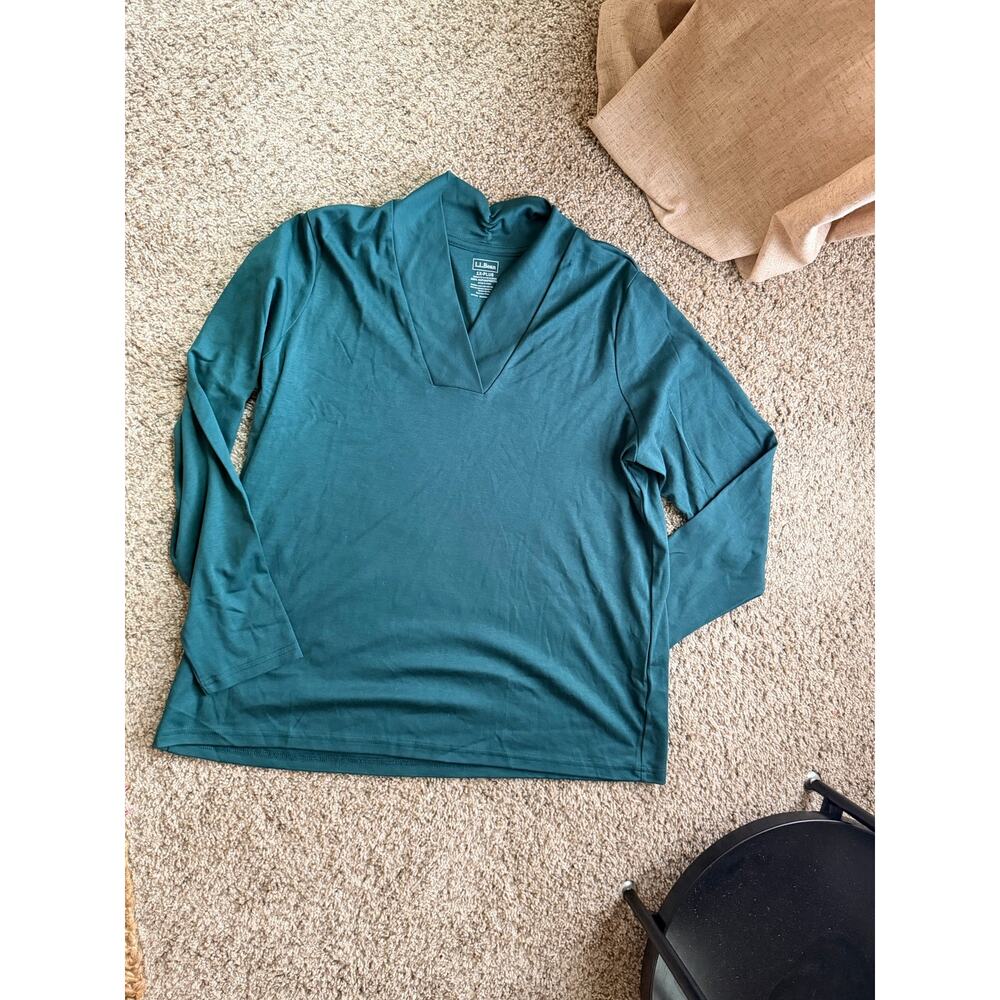 LL Bean 100% Supima Cotton Green V Neck Tee NWT 1X